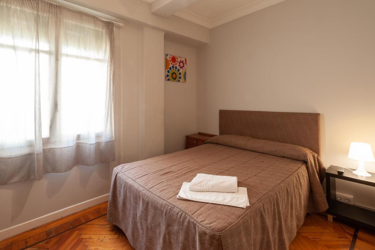 Hostal Manjon Burgos Exterior photo